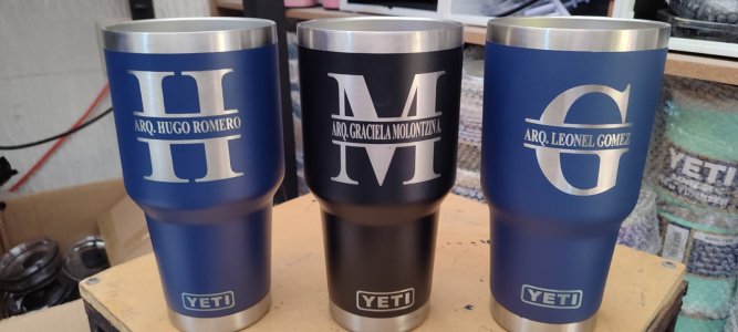termos personlalizados con lasser o dtf uv